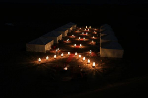 Luxury Berber Camp Chigaga